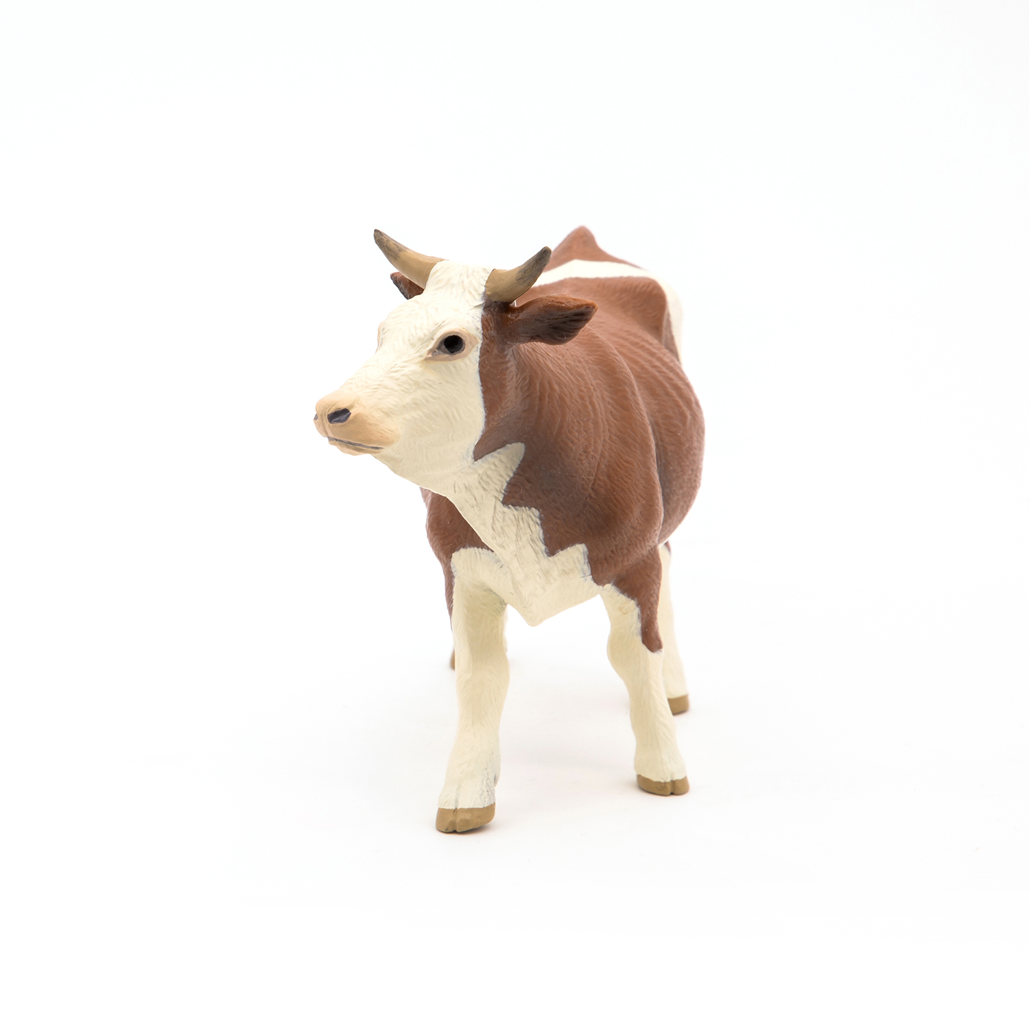 KRÁVA SIMMENTAL